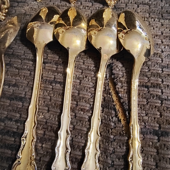 Rogers Golden Melody Flatware Set Gold Electroplated Stainless Steel 34pcs - Picture 16 of 16